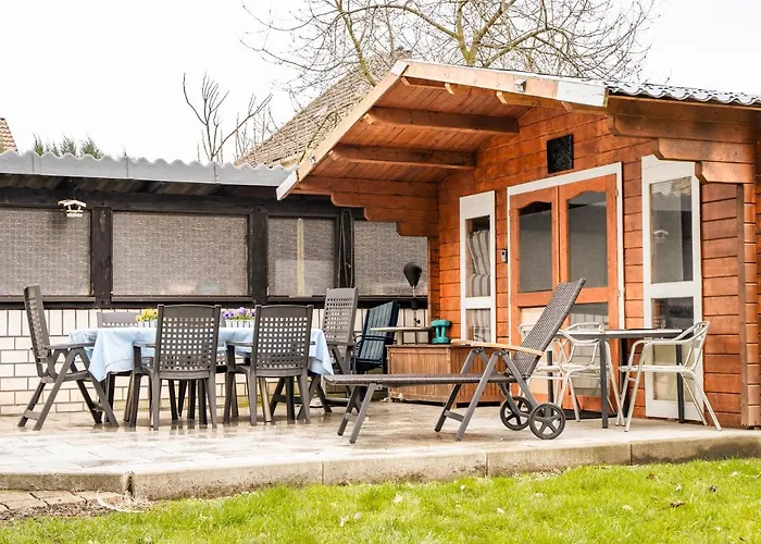 Truth Fuer 5 - King Size Betten, Kamin, Garten, Xxl Couch, Smart-tv Apartman Dortmund